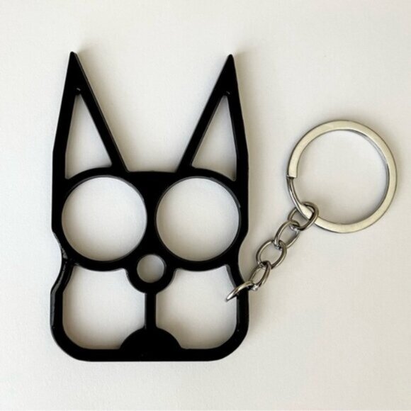 Black Cat Self Defense Keychain - Picture 1 of 5